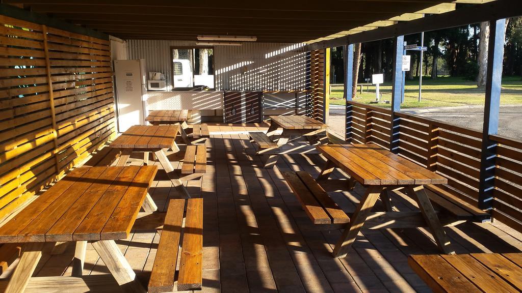 Smugglers Cove Holiday Village Forster Buitenkant foto