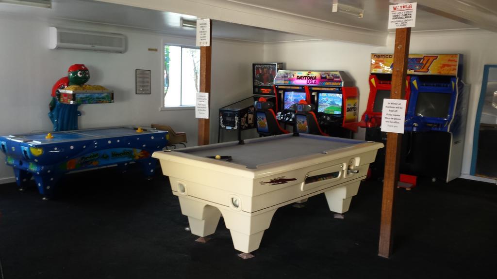 Smugglers Cove Holiday Village Forster Buitenkant foto