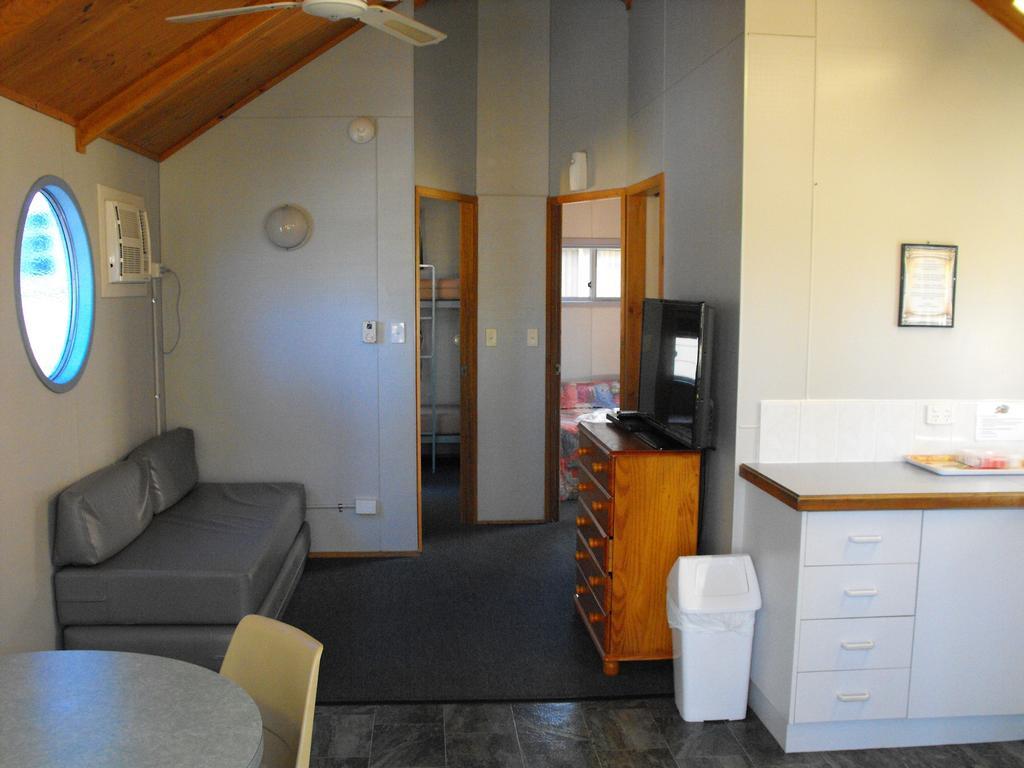 Smugglers Cove Holiday Village Forster Kamer foto